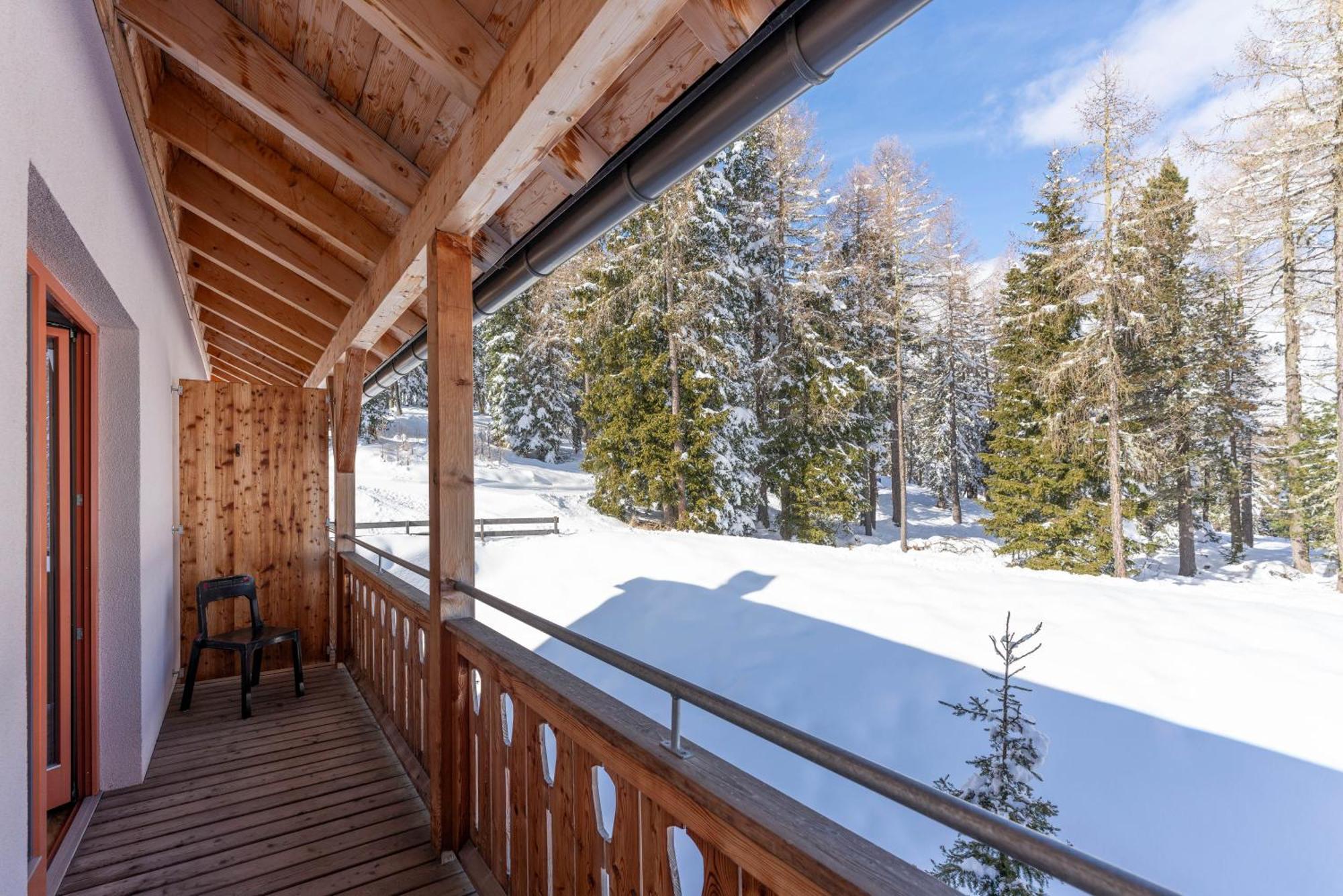 Jufa Hotel Хохриндл Екстериор снимка
