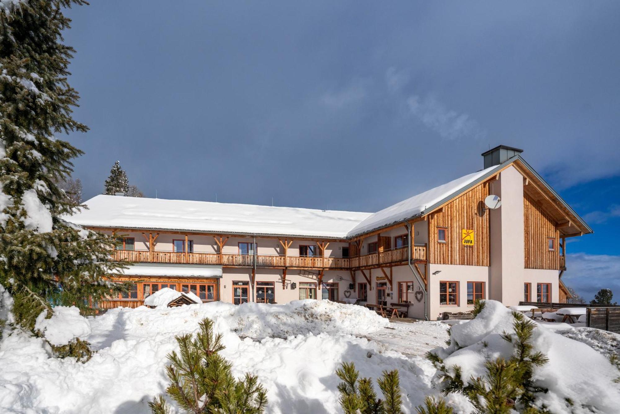 Jufa Hotel Хохриндл Екстериор снимка