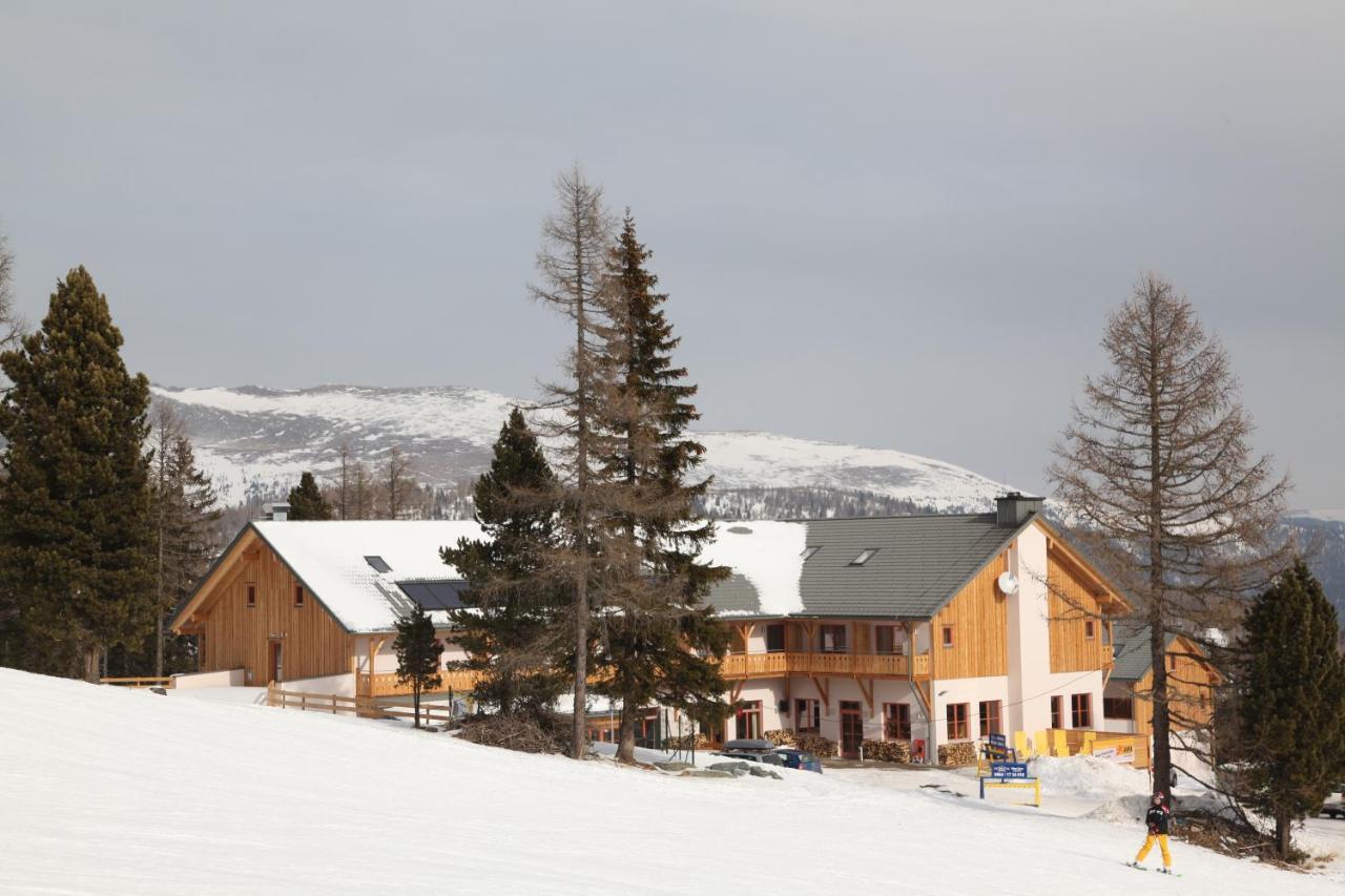 Jufa Hotel Хохриндл Екстериор снимка